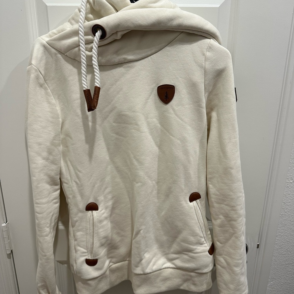 Wanakome White Hoodie